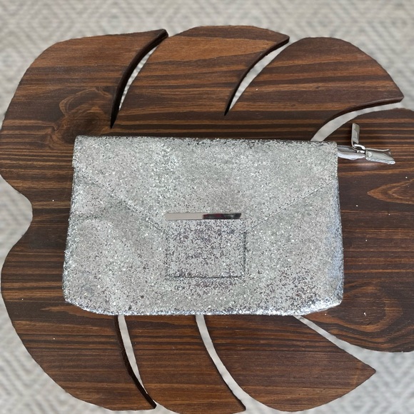 Aldo sparkle envelope clutch. - Picture 2 of 4